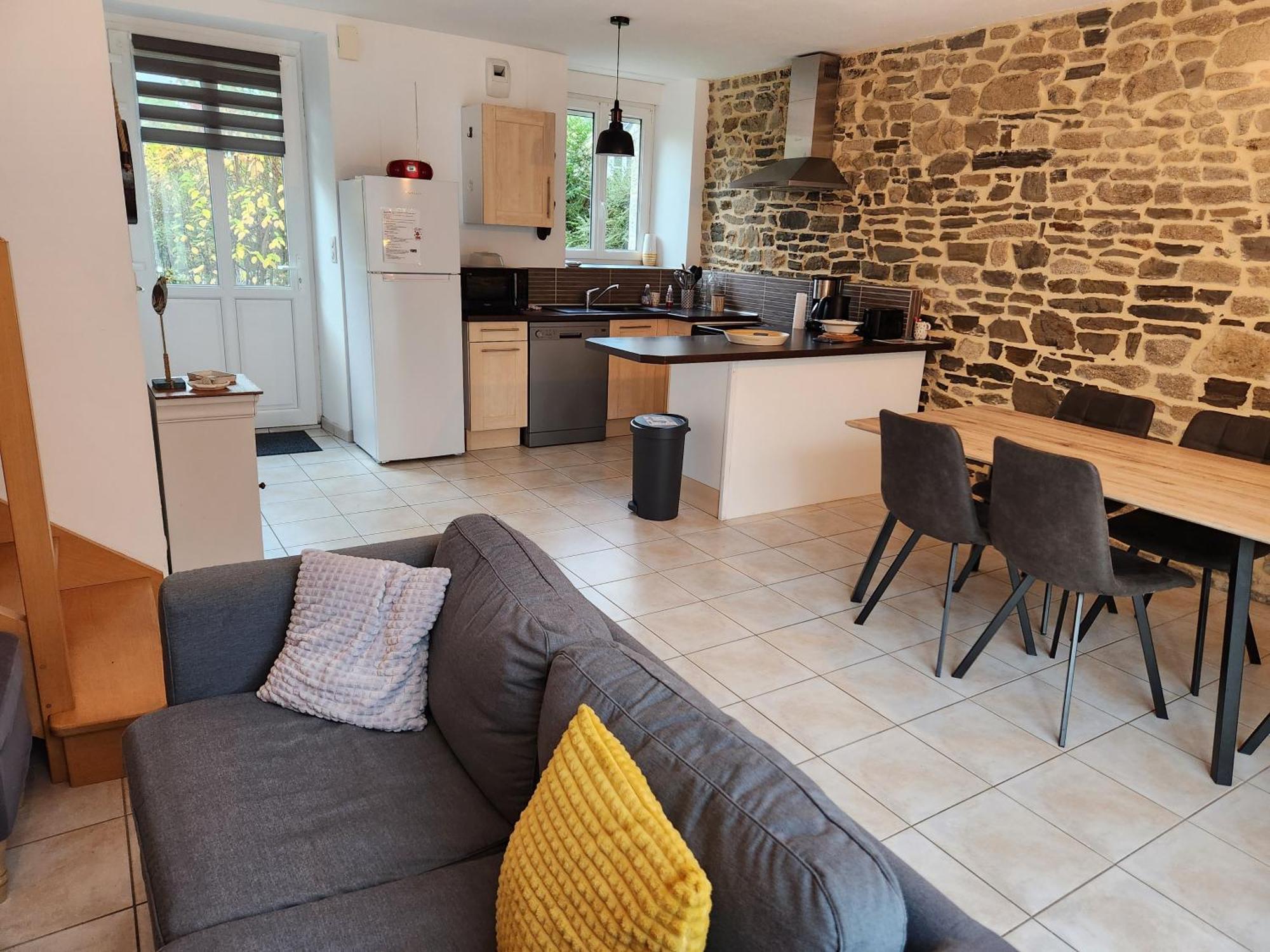 Maison Jullouville Au Calme Bagian luar foto