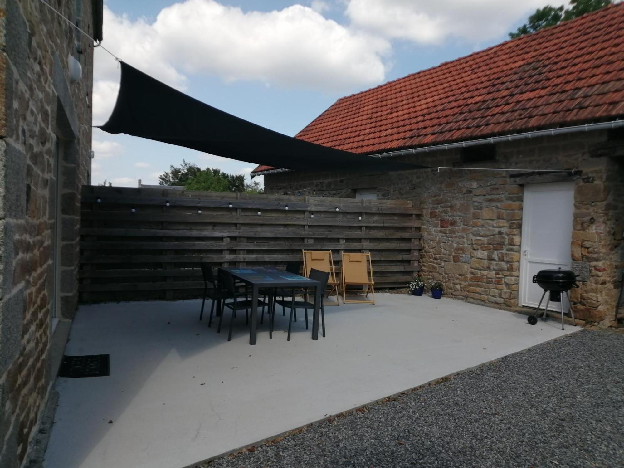 Maison Jullouville Au Calme Bagian luar foto